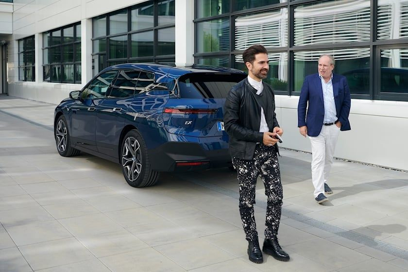 İnanç Can Çekmez: BMW ve Batman'ın müzik yıldızı Hans Zimmer'dan elektrikli araç sesleri için dev ortaklık! 3
