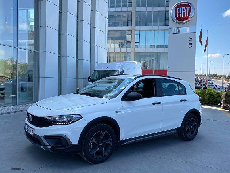 Ulaş Utku Bozdoğan: Fiat Egea Cross fiyat listesi: En ucuz SUV 7