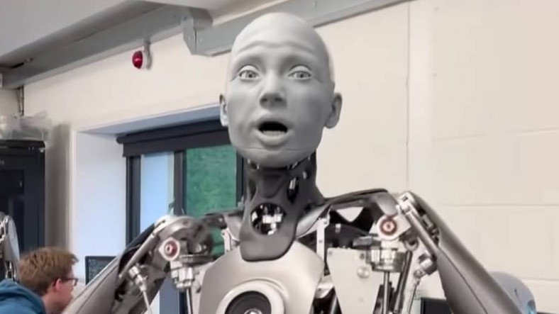 Meral Erden: İnsansı Robot Ameca, CES 2022'de İlgi Odağı Oldu 3