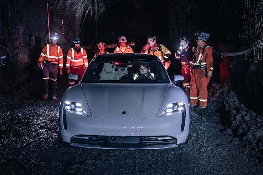 İnanç Can Çekmez: Porsche Taycan Cross Turismo, Destansı Dünya Rekorunu Kırdı! 3