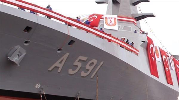 Şinasi Kaya: Türkiye'nin birinci ulusal istihbarat gemisi TCG Ufuk donanmaya katıldı 5