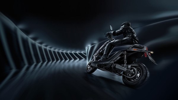 İnanç Can Çekmez: Yamaha, yeni elektrikli scooter'ı EMF'yi tanıttı 5