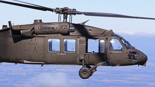 Ulaş Utku Bozdoğan: Black Hawk helikopteri birinci kere pilotsuz uçtu 1