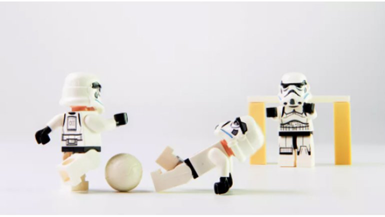 Şinasi Kaya: FIFA mı PES mi Tartışmasına Yeni Bir İsim Ekleniyor: Lego Futbol... 1