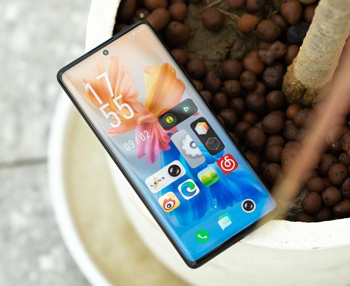 Ulaş Utku Bozdoğan: Vivo X Note'Un Özellikleri Sızdırıldı: 7 Inç Ekran Ve Snapdragon 8 Gen 1 Işlemci 1