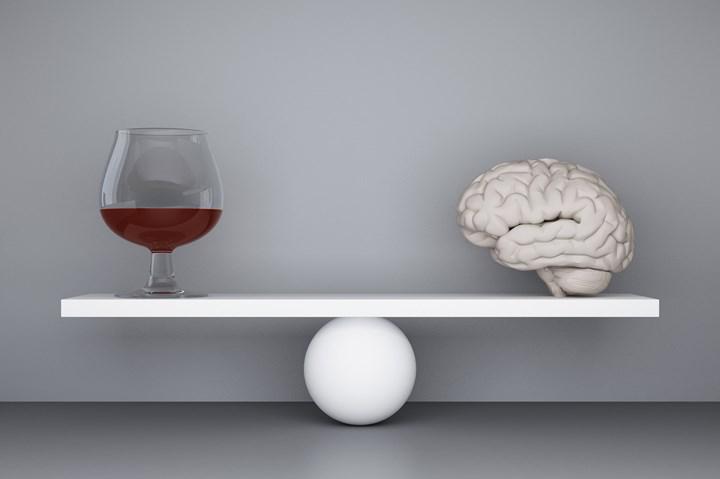 İnanç Can Çekmez: Az da olsa alkol tüketimi, beyni yaşlandırıyor 1