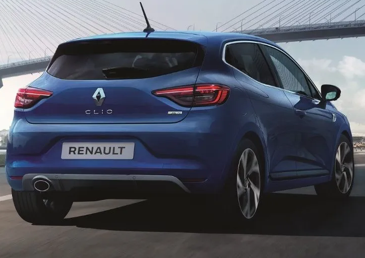 Ulaş Utku Bozdoğan: Renault Clio fiyatları uzun mühlet sonra en düşük seviyede! Bu son fırsat olabilir! 3