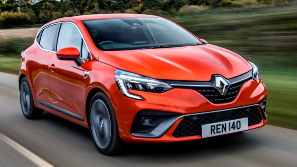 Ulaş Utku Bozdoğan: Renault Clio fiyatları uzun mühlet sonra en düşük seviyede! Bu son fırsat olabilir! 9