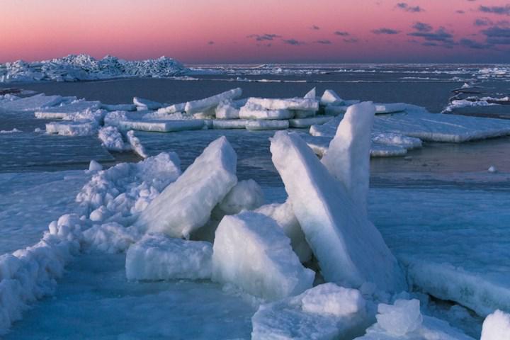 İnanç Can Çekmez: Sıcak hava dalgaları Kuzey Kutbu ve Antarktika'da sıcaklıkları yükseltti 1