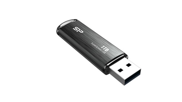 Meral Erden: Silicon Power sürat rekortmeni USB belleğini duyurdu 3