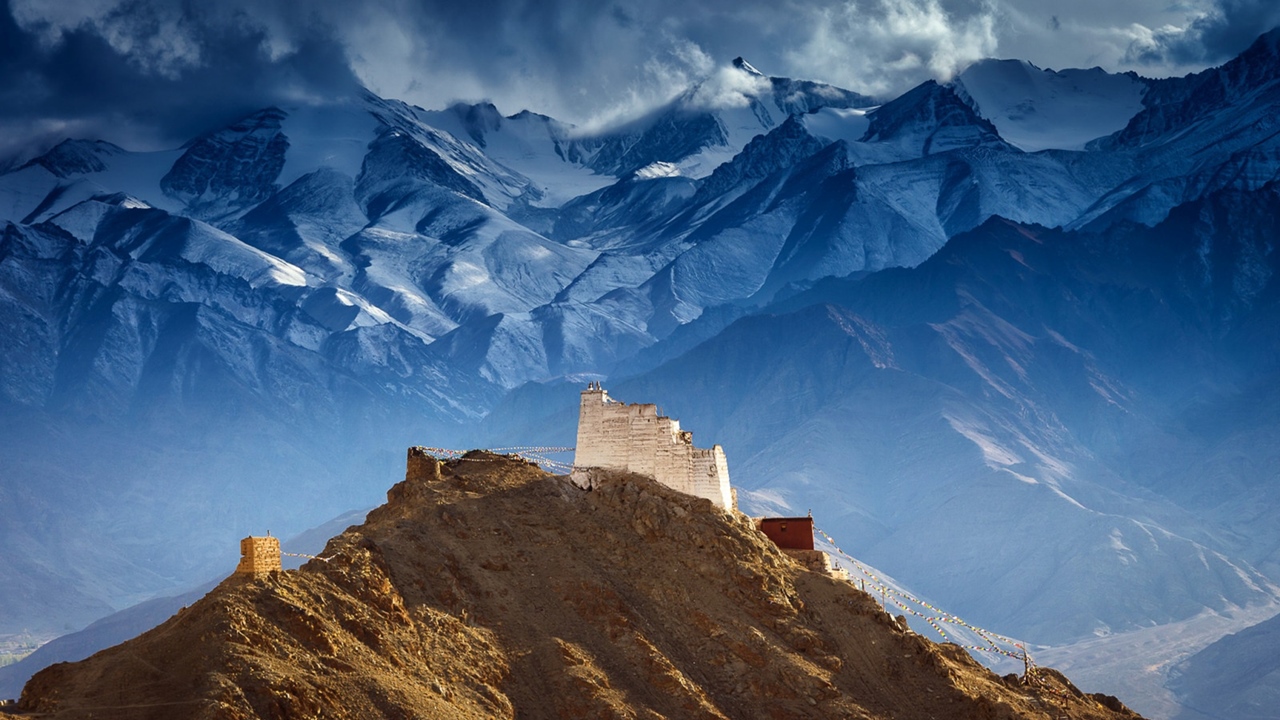 Meral Erden: Uçaklar Neden Tibet'in Üzerinden Uçmaz? 2