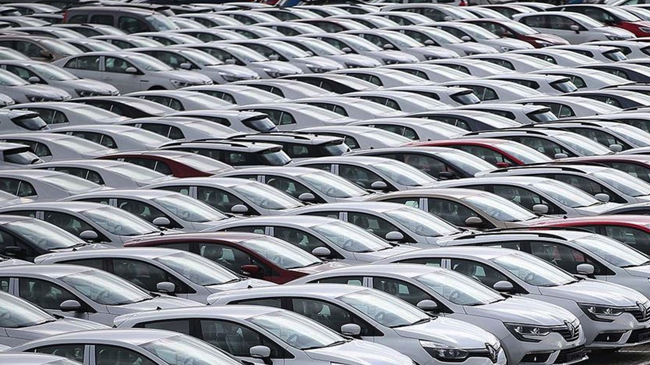 Meral Erden: Araba Satışları Bir Yılda %34,3 Azaldı 1
