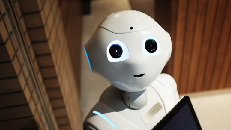 Şinasi Kaya: Bir İnsan Bir Robot ile Evlenebilir mi? Dijiseksüelite Aileyi Tehdit Ediyor 3