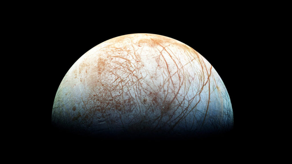 İnanç Can Çekmez: Jüpiter'in uydusu Europa'da garip su dorukları keşfedildi! 3