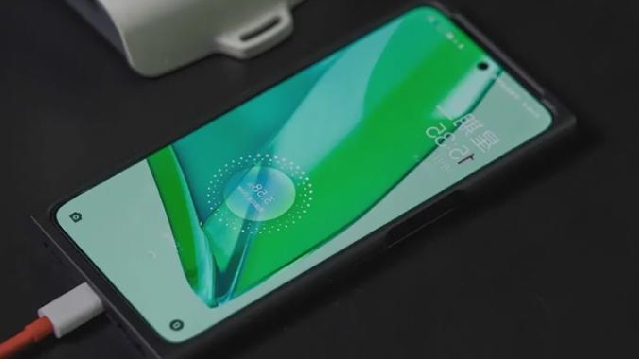 Meral Erden: OnePlus'ın Yeni Modelinin İsmi OnePlus Ace mi Olacak? 7