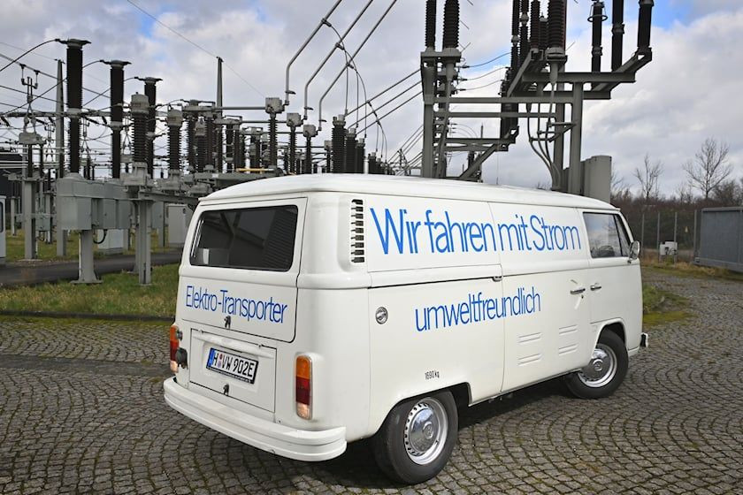 Meral Erden: Volkswagen'In Yıllar Evvel Elektrikli Minibüs Ürettiğini Biliyor Muydunuz? 5
