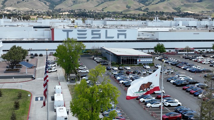 Ulaş Utku Bozdoğan: Elon Musk toplamda 8.5 milyar dolarlık Tesla payı sattı 21