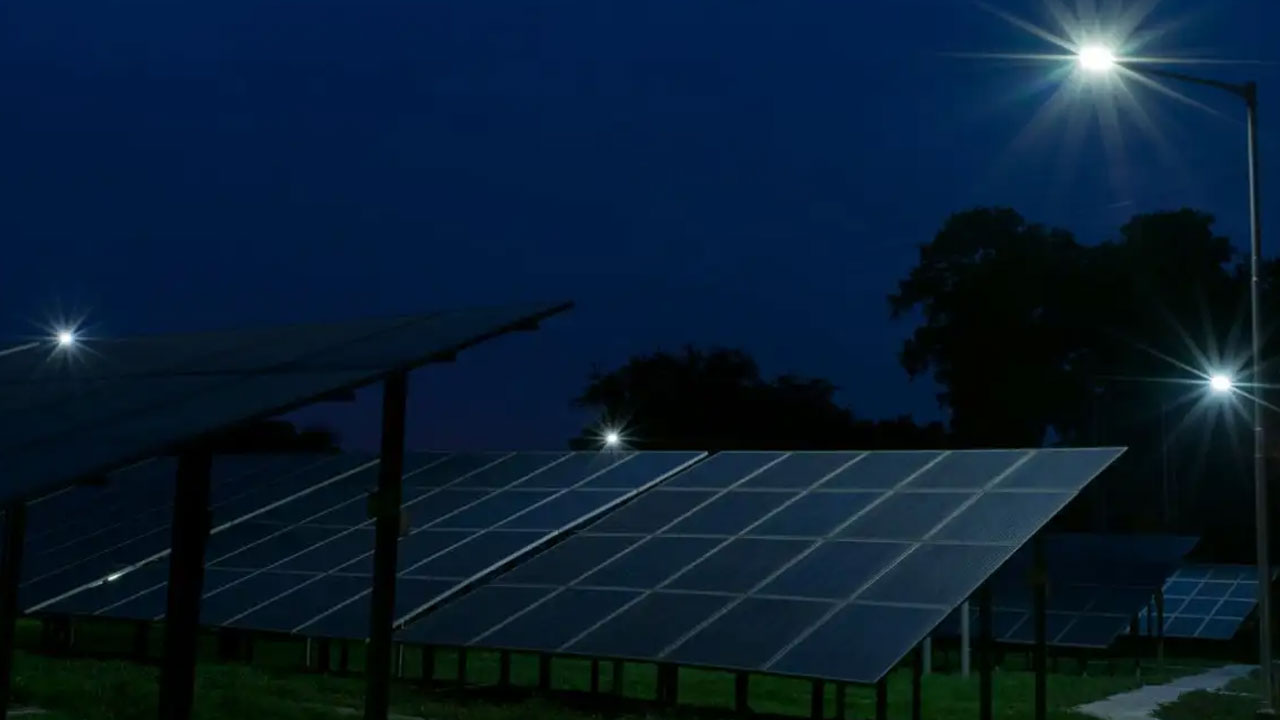 İnanç Can Çekmez: Geceleri Elektrik Üreten 'Anti-Güneş Paneli' Geliştirildi 1