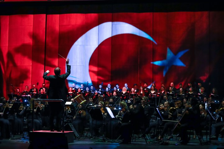 Ulaş Utku Bozdoğan: Türkiye’de Birinci Kere Opera Ve Dijital Sanat Birebir Sahneyi Paylaştı 1