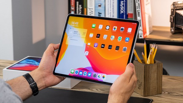 Ulaş Utku Bozdoğan: Apple'dan dizüstü bilgisayar üzere tablet geliyor: 14.1 inç ekran, M2 işlemci ve 16 GB RAM 5