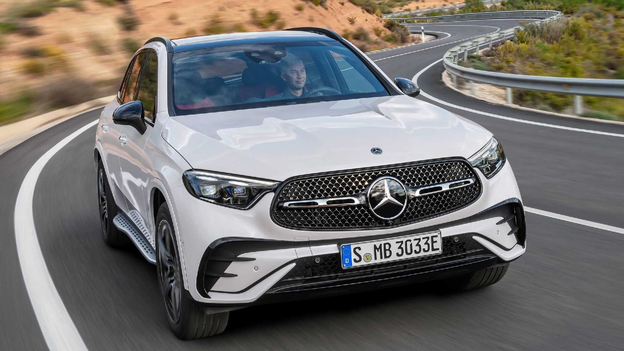 Ulaş Utku Bozdoğan: Yarı Hibrit 2023 Mercedes-Benz GLC Tanıtıldı 15