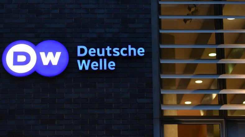 Meral Erden: Deutsche Welle’nin Yasaklanması, Dünya Basınında Gündem Oldu 1