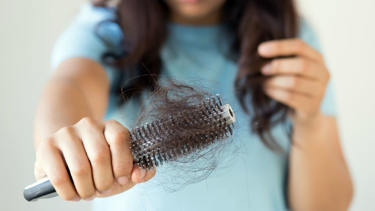 Meral Erden: Kaş, Kirpik Üzere Birtakım Beden Kılları Neden Saç Üzere Uzamaz? 35