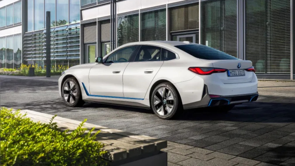 İnanç Can Çekmez: BMW uygun fiyatlı yeni arabasını duyurdu! 1