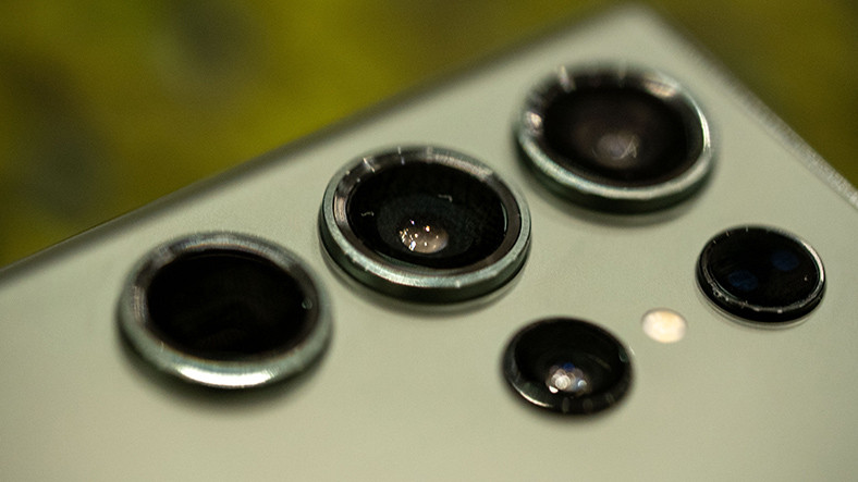 Meral Erden: Samsung, Galaxy S24 Serisinde Sony Kamerasını Bırakabilir 7