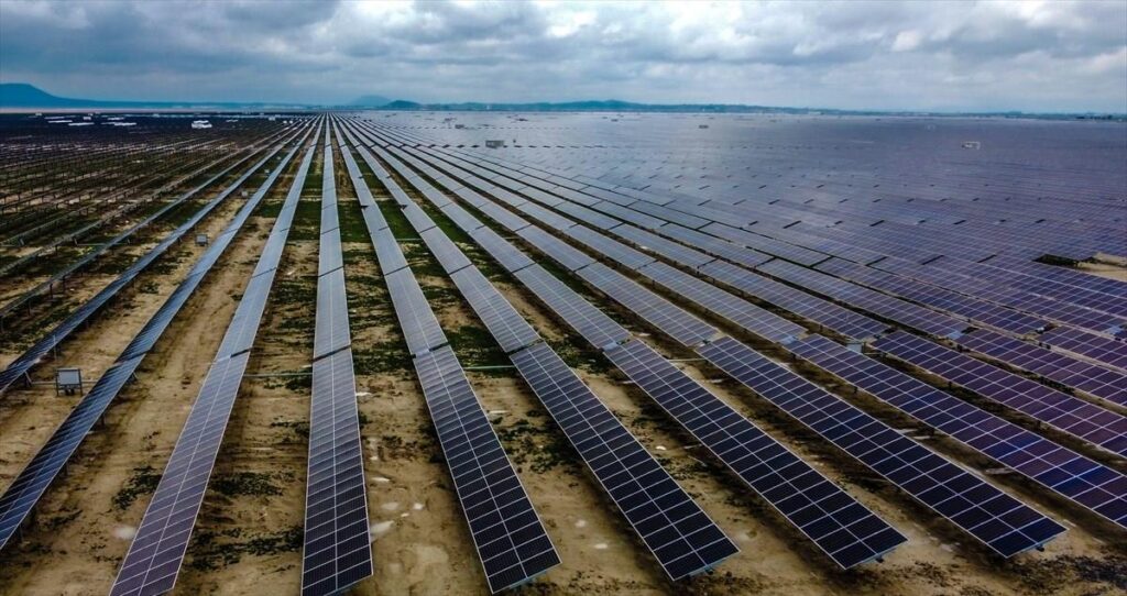 Şinasi Kaya: Avrupa'nın en büyük güneş santrali Karapınar GES açıldı 3