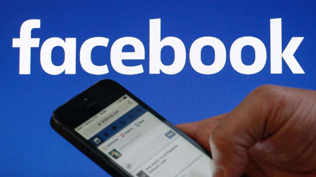 Meral Erden: Facebook artık çocuk bilgilerinden kar elde edemeyecek 1