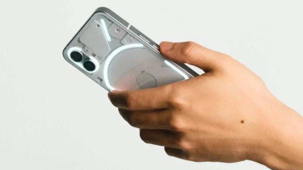 Meral Erden: Nothing Phone (2) modelinin tasarımı sızdırıldı 3
