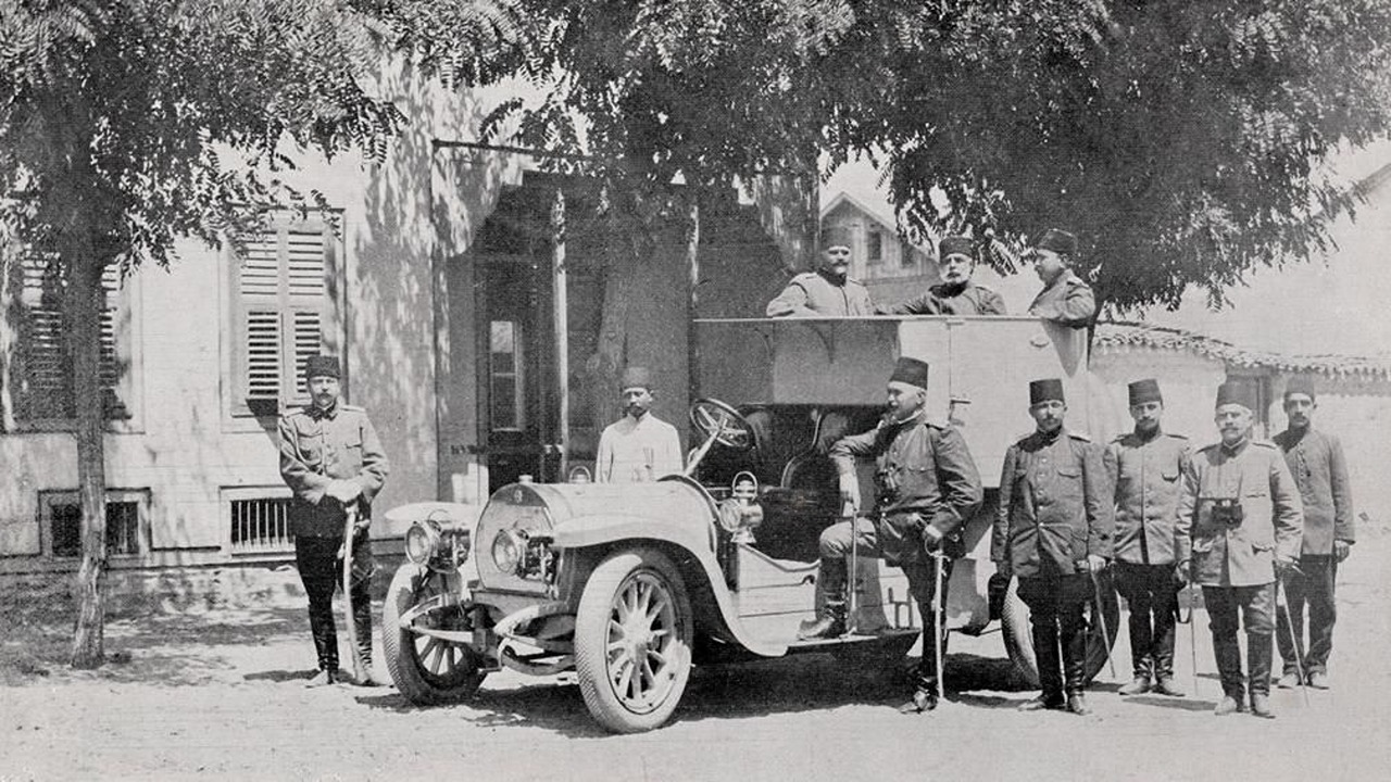 Şinasi Kaya: Osmanlı'Ya Getirilen İlk Otomobiller Neden Yasaklandı? 3