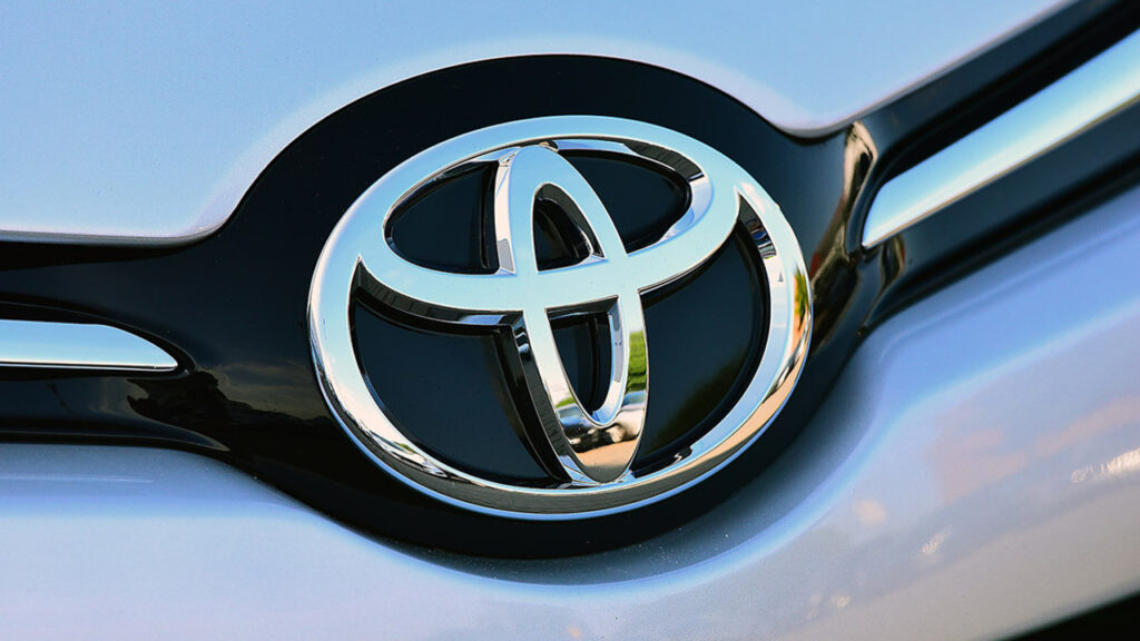 İnanç Can Çekmez: Toyota hidrojenle çalışan konsept aracını tanıttı 3