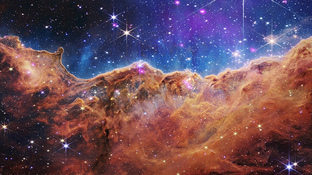 Ulaş Utku Bozdoğan: James Webb Uzay Teleskobu'Nun Uzayda Olduğu 1 Yıl Boyunca Çektiği En İyi Fotoğraflar 1