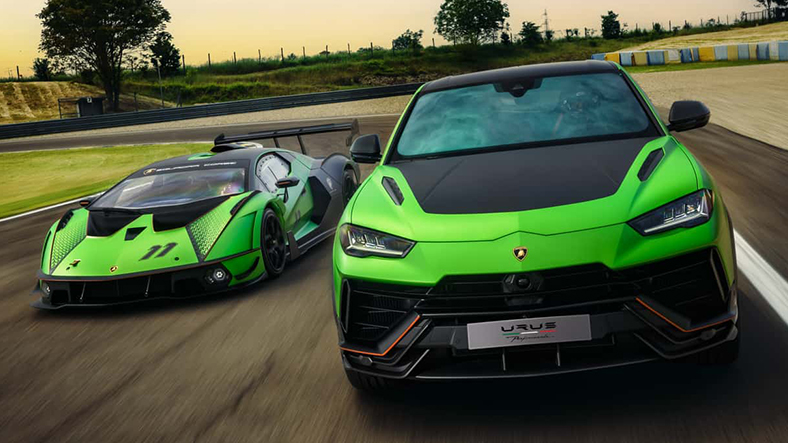 Ulaş Utku Bozdoğan: Lamborghini Ceo'Su, V8 Motorlu Urus'Ların Tükendiğini Açıkladı: Urus Almak İsteyenler Hibrit Olanı Beklemek Zorunda Kalacak 1
