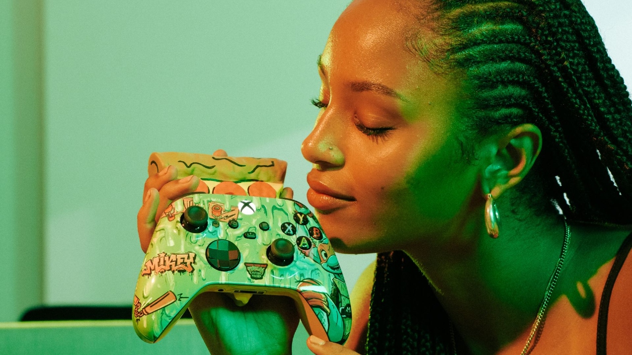 Şinasi Kaya: Microsoft, Oyun Oynarken Karnınızı Acıktıracak Pizza Kokulu Xbox Kumandasını Tanıttı (Evet, Gerçekten Pizza Kokuyor) 1