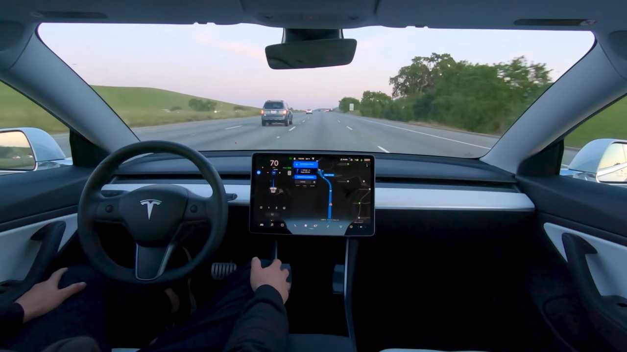 Şinasi Kaya: Tesla, Arabalarını Deneyen Sürücülere Para Ödeyecek: İşte Şartlar 9