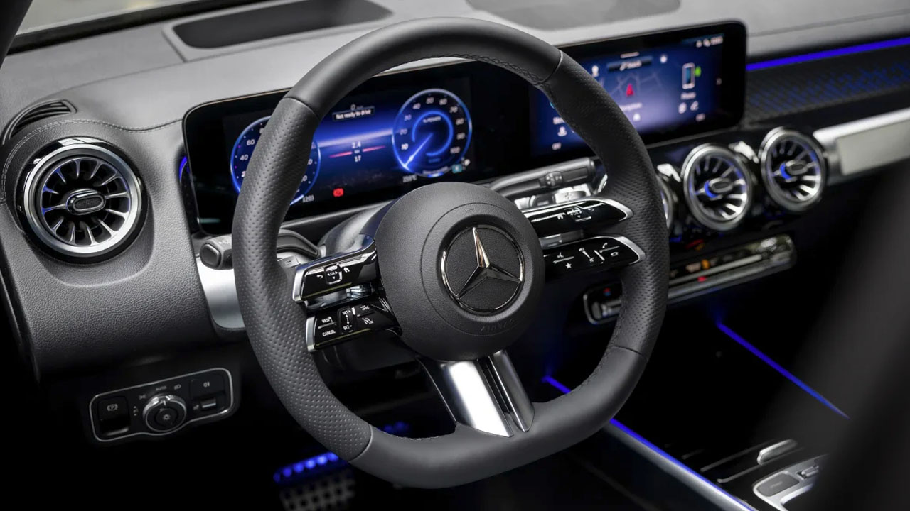 İnanç Can Çekmez: 2024 Model Mercedes-Benz Eqb, Işıl Işıl Parlayan Yıldızlı Izgara Tasarımıyla Tanıtıldı 5