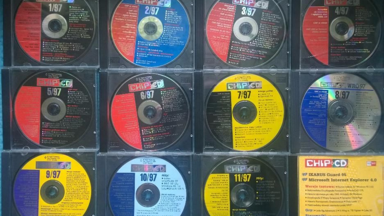 Meral Erden: Üniversiteliler Bile Bilmez: Dergilerden Çıkan CD'lerden Demo Oyun Oynanan Efsanevi Dönem 3