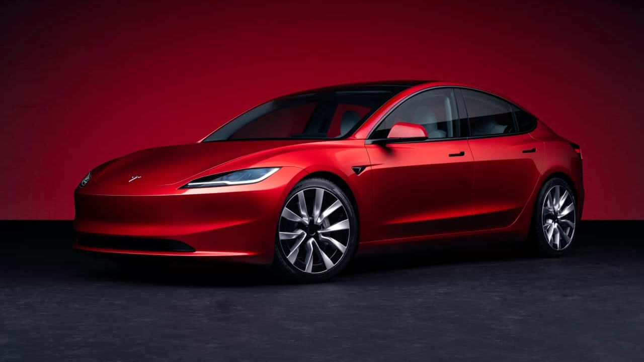 İnanç Can Çekmez: Yeni Tesla Model 3 Resmen Tanıtıldı: Artık Daha Yakışıklı Ve Daha Fazla Menzil Sunuyor! 1