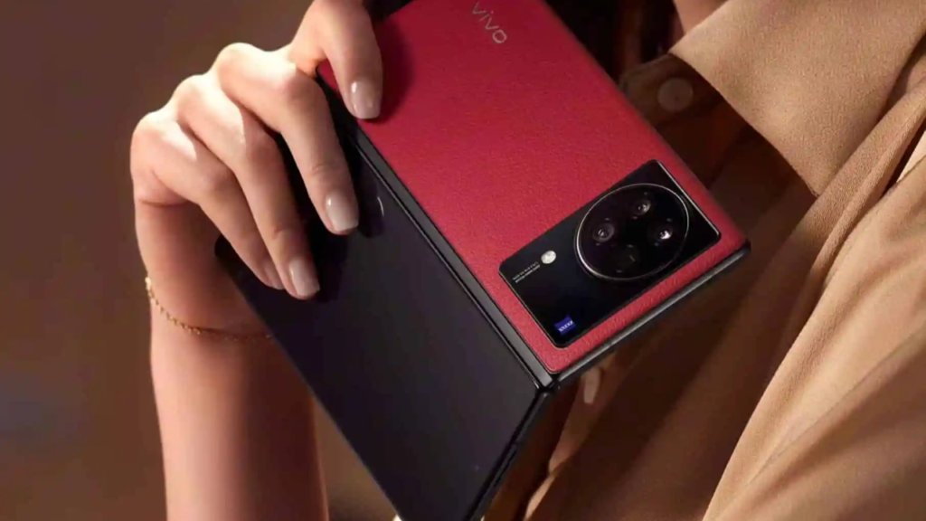 Meral Erden: Vivo uygun fiyatlı katlanabilir telefon satacak! 1