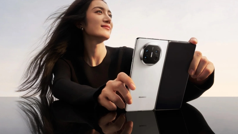Ulaş Utku Bozdoğan: Huawei, Yeni Katlanabilir Telefonu Mate X5'I Tanıttı: İşte Özellikleri 7