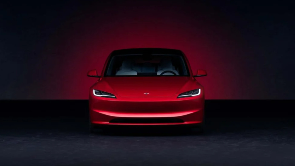 Şinasi Kaya: Tesla, ABD'de 43.990 dolarlık geriden çekişli Model Y'yi sunuyor 1