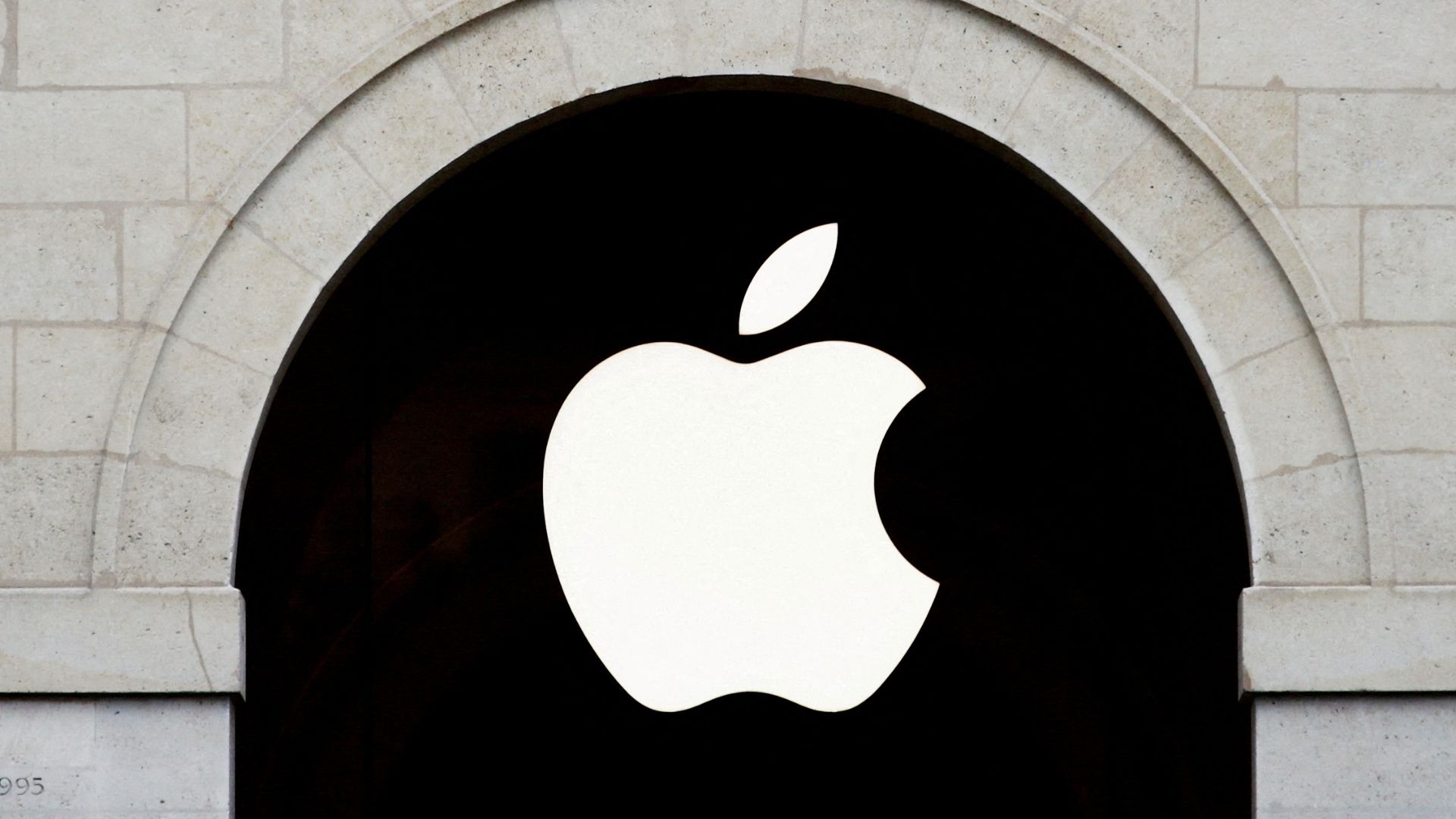 Meral Erden: Apple, Kendine Ait Yapay Zekâ Modellerini Eğitmek İçin Ünlü Haber Şirketlerine Milyonlar Dökmeyi Planlıyor! 1