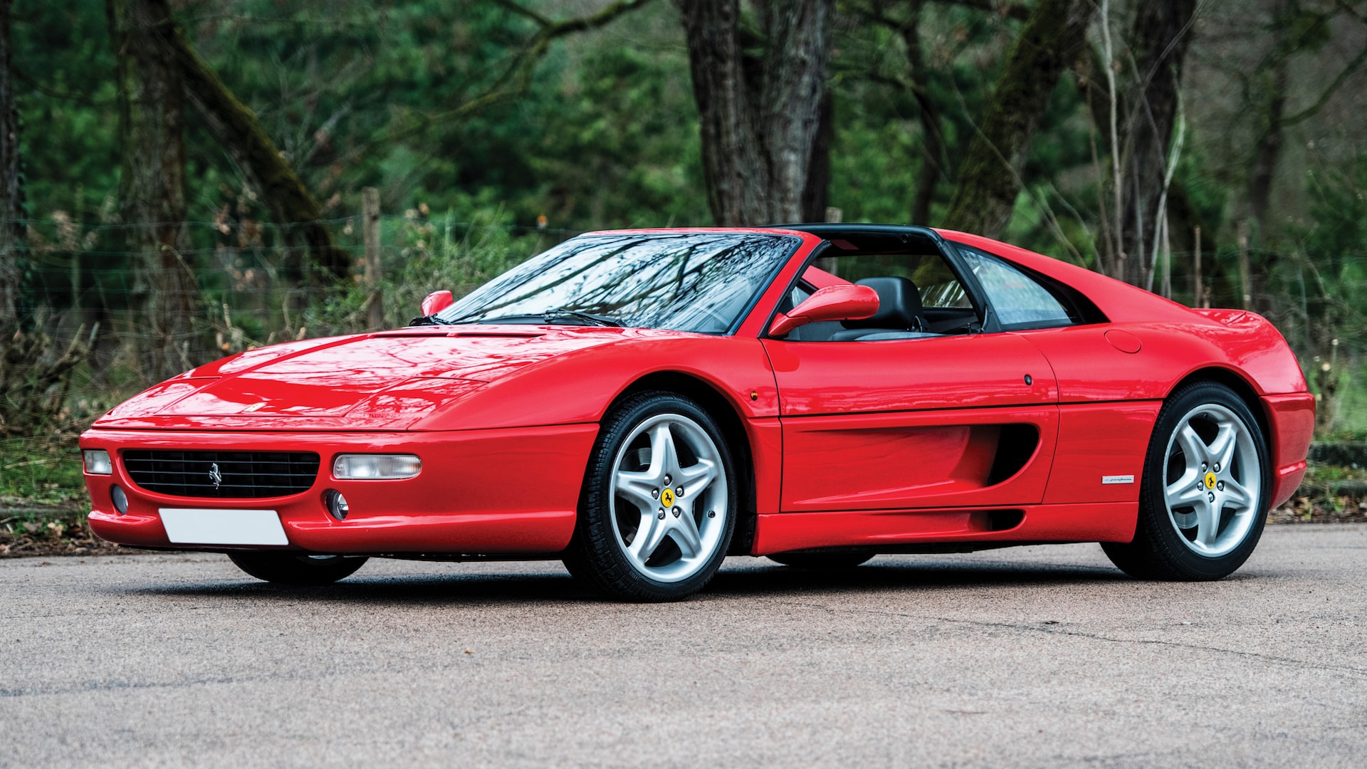 Ferrari F355: İkonik Spor Otomobilin Özellikleri