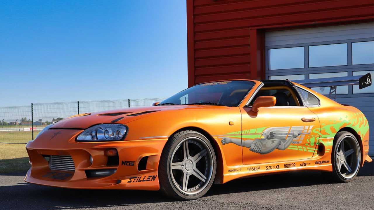 Toyota Supra MK4: Efsanevi Spor Otomobilin Özellikleri ve Modifikasyon Potansiyeli