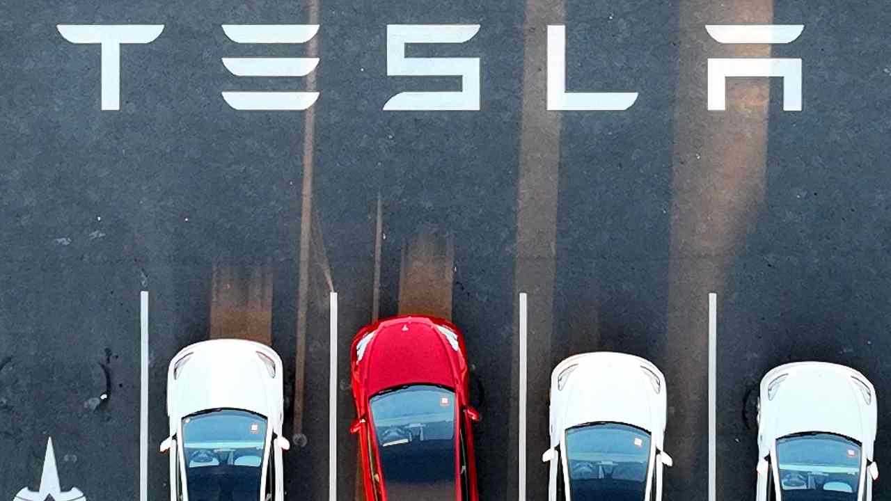 Tesla, 200.000 Aracı Geri Çağırıyor