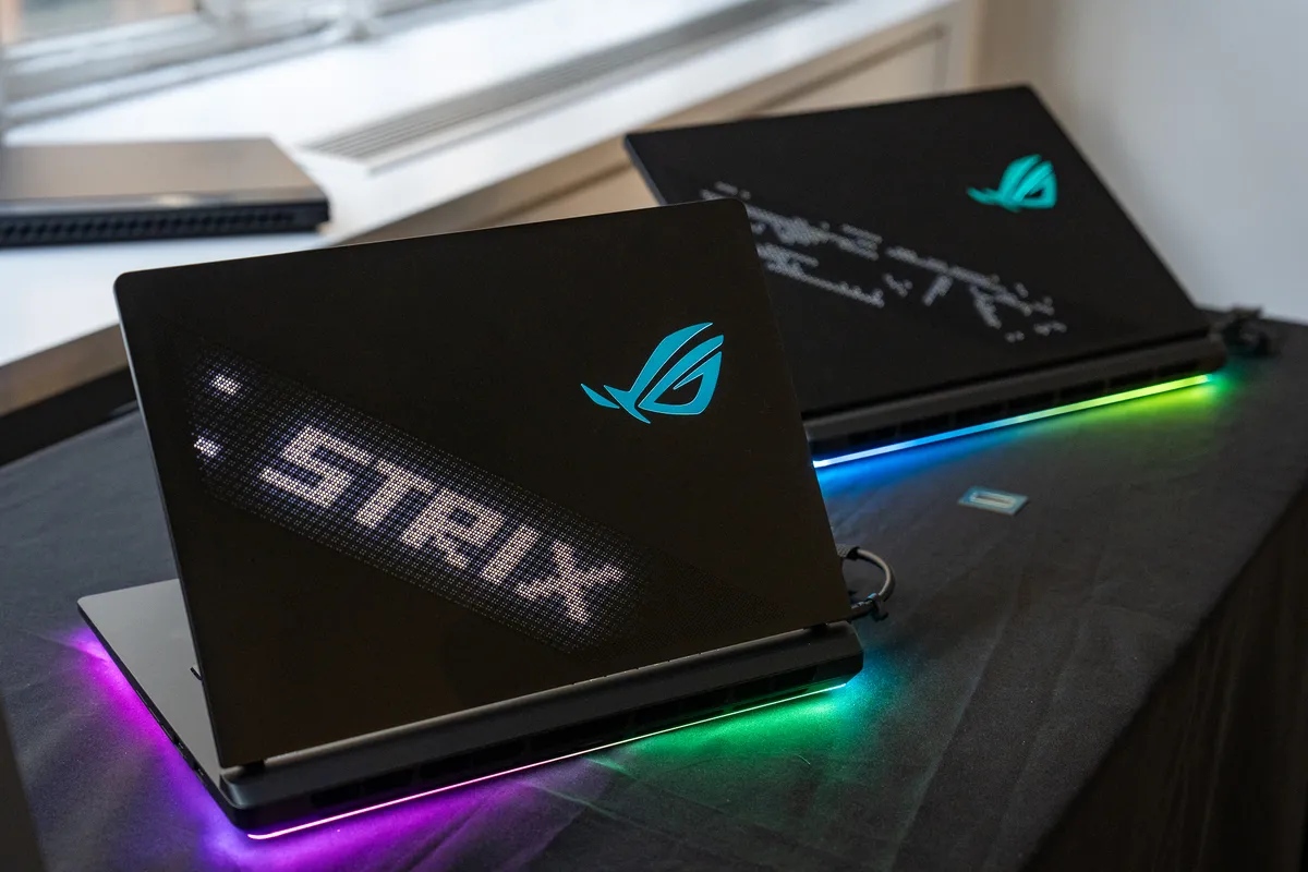 ASUS'tan Yeni Canavarlar: ROG Strix Scar 16 ve 18