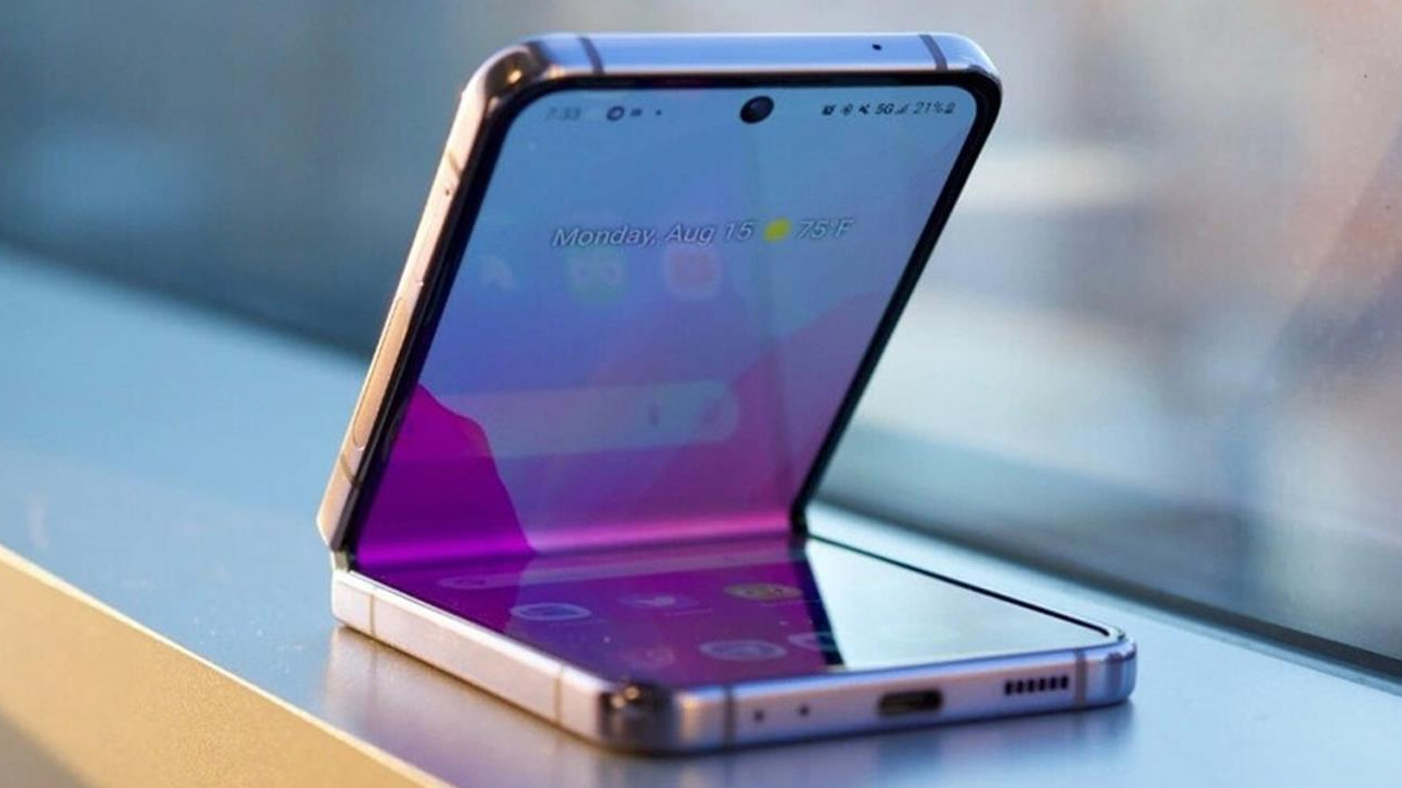 Samsung Galaxy Z Flip7 FE Hakkında Yeni Gelişmeler